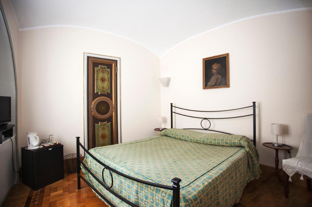 Martina House Bed & Breakfast โรม ภายนอก รูปภาพ